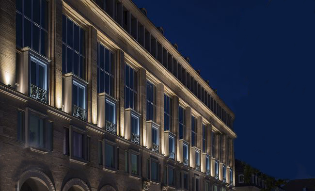 The Basic requirements Flood Fixture for Architectural Facade - AGC Lighting