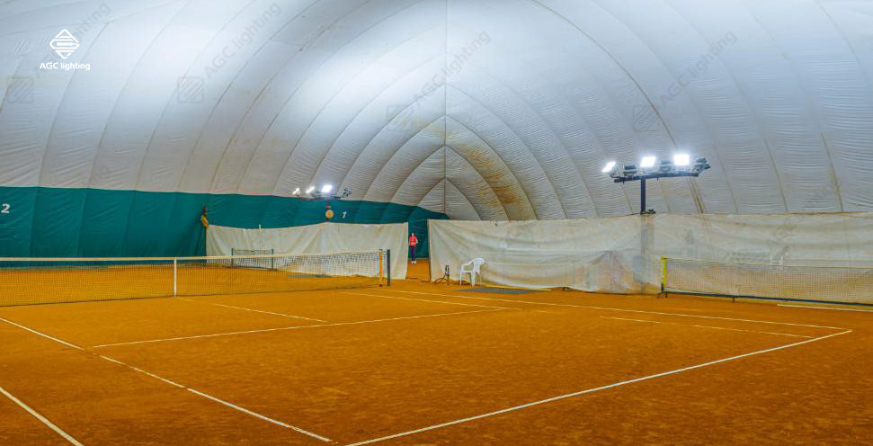 yml-high-bay-indoor-sports-arena-indirect-lighting - Indoor Tennis