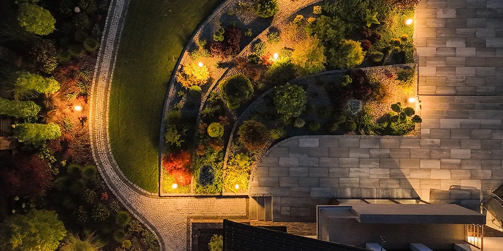 Landscape Lighting Ideas for Efficiency and Sustainability