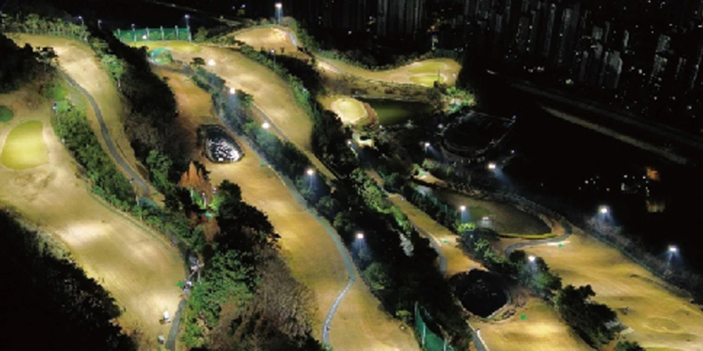 Choosing the Right Light Distribution for Golf Course Lighting