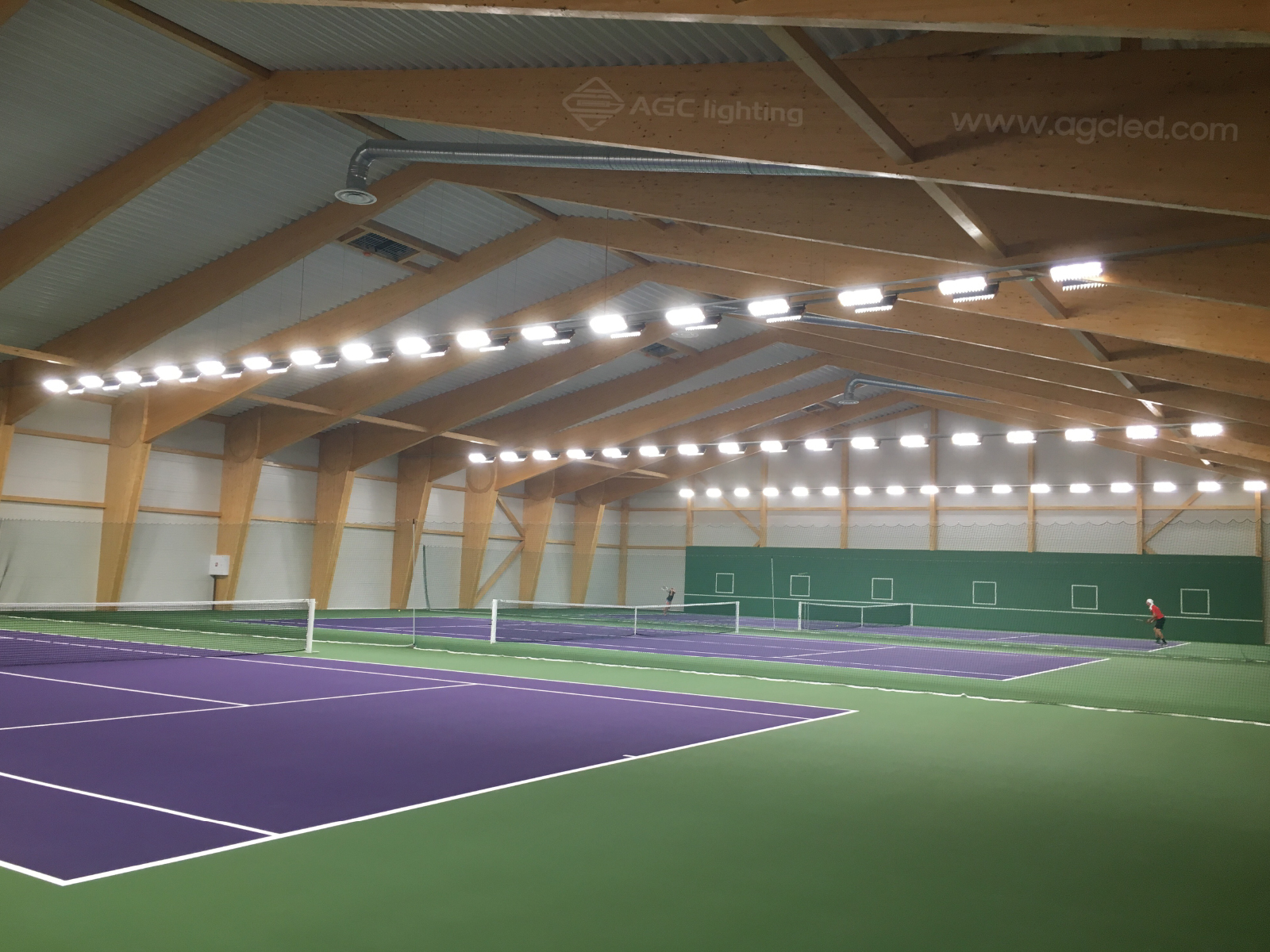 Sports Light LED HiRack Linear High Bay In Indoor Badminton Court P23 2 